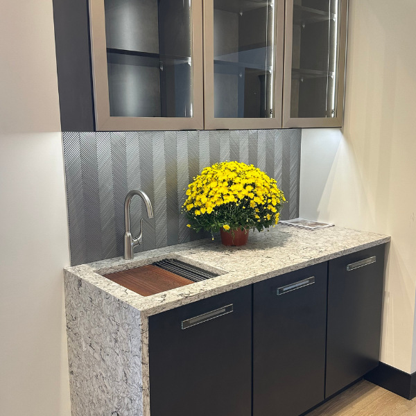 Waterfall countertops at a bar display